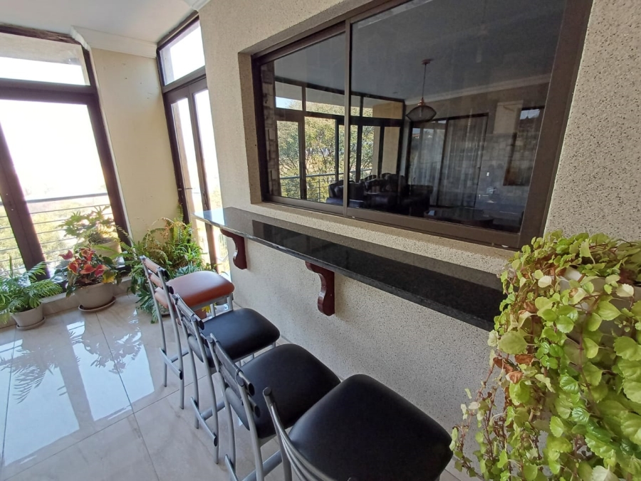 5 Bedroom Property for Sale in Xanadu Eco Park North West